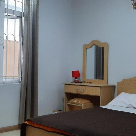 Ground Floor Lovely Two Bedrooms Apartment Flic-en-Flacq Esterno foto